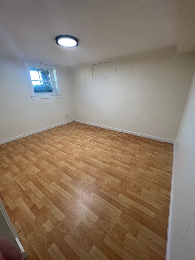 7 Light Street Lebanon NH 03766