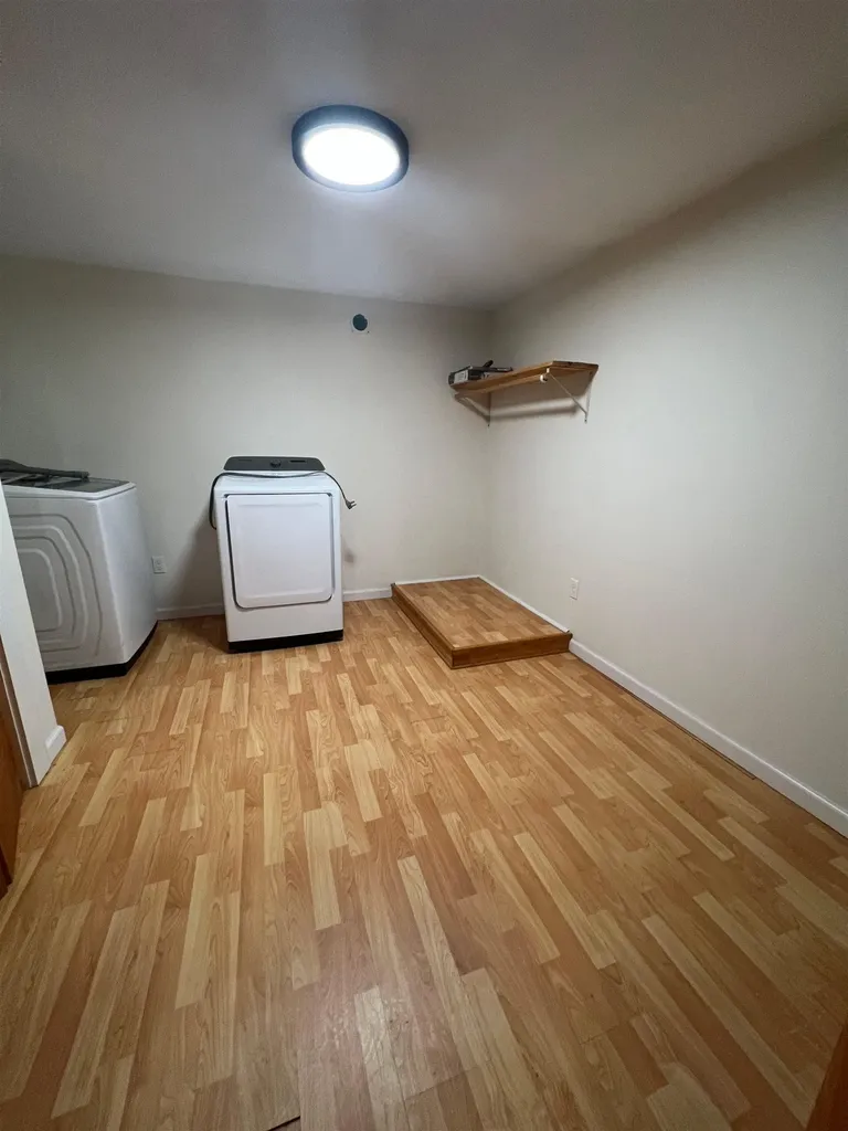 7 Light Street Lebanon NH 03766