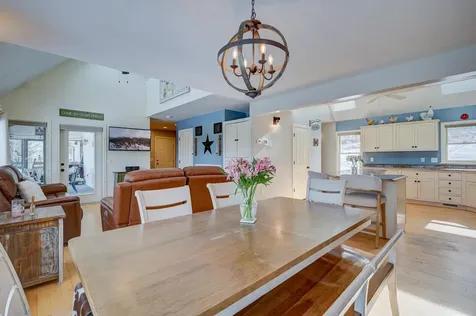 12 Mccormack Lane Eaton NH 03832