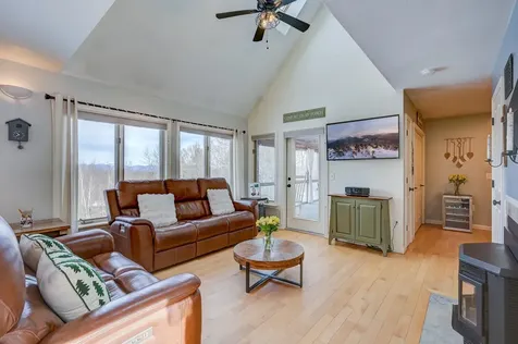 12 Mccormack Lane Eaton NH 03832