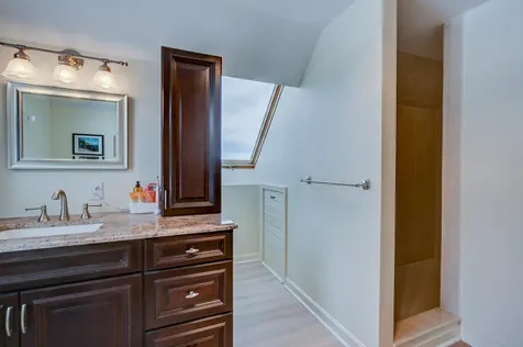 12 Mccormack Lane Eaton NH 03832