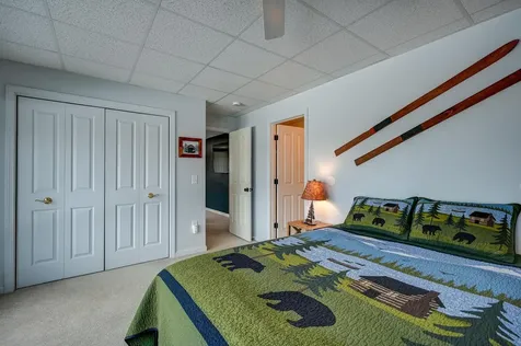 12 Mccormack Lane Eaton NH 03832