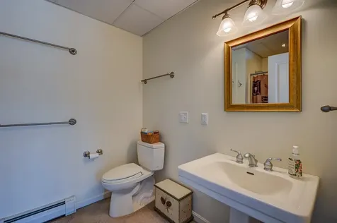 12 Mccormack Lane Eaton NH 03832