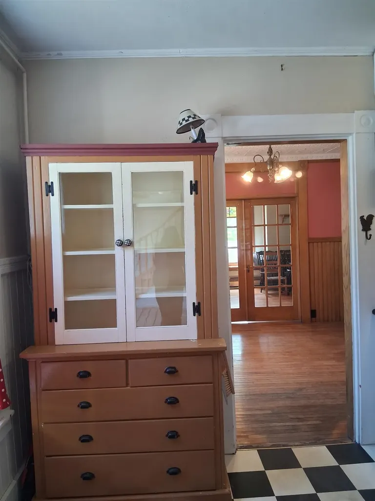 30 Cross Street Littleton NH 03561