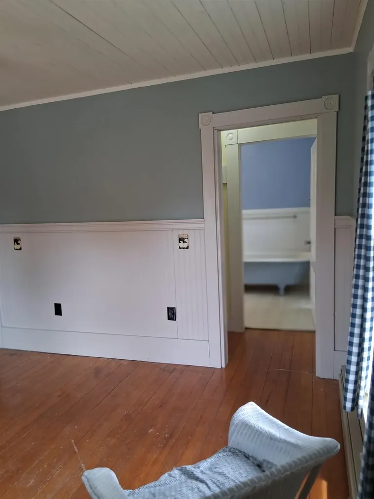 30 Cross Street Littleton NH 03561