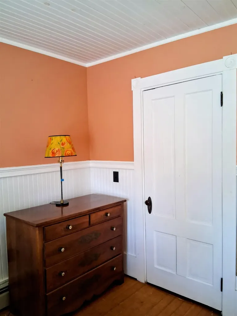 30 Cross Street Littleton NH 03561