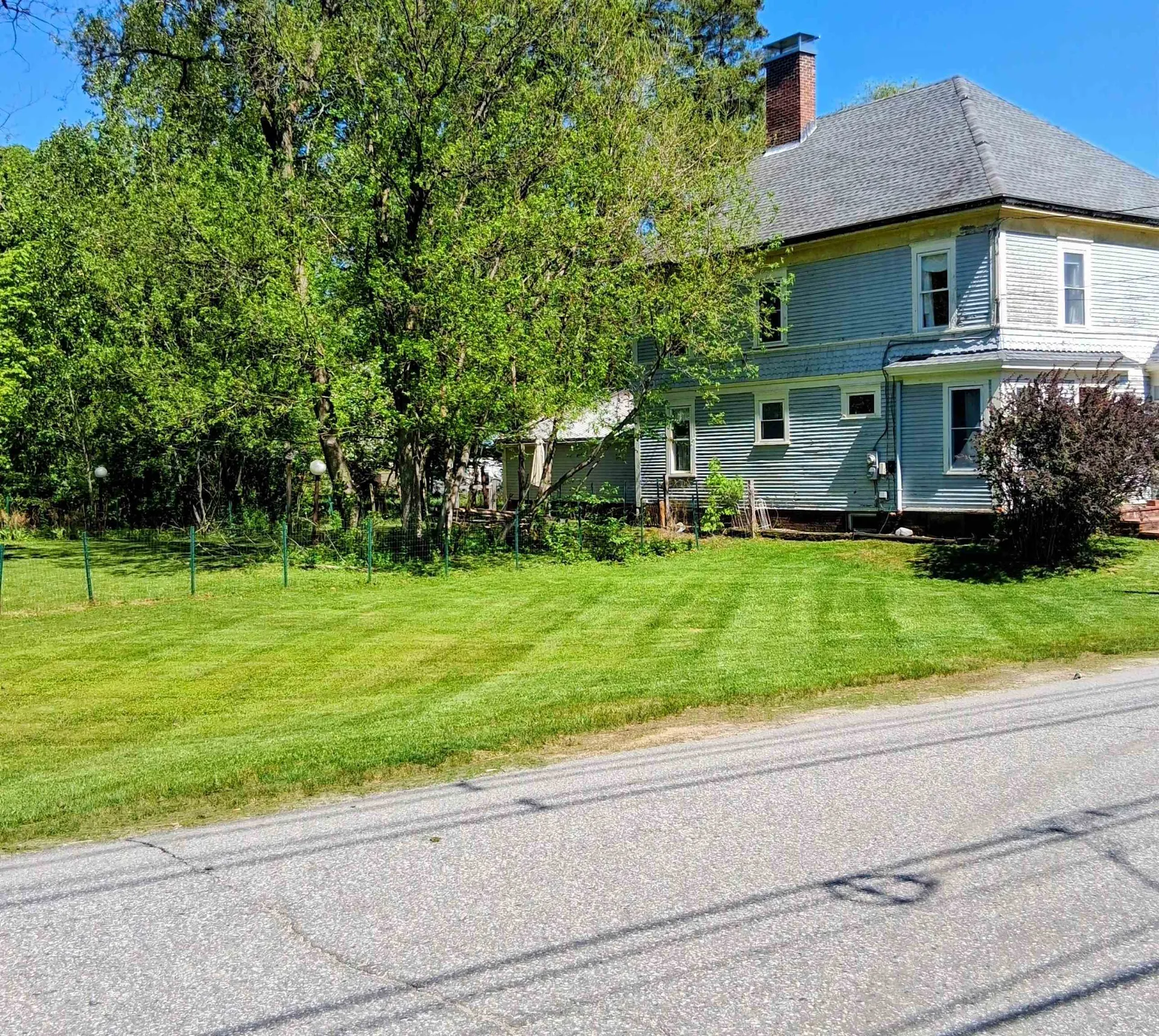 30 Cross Street Littleton NH 03561