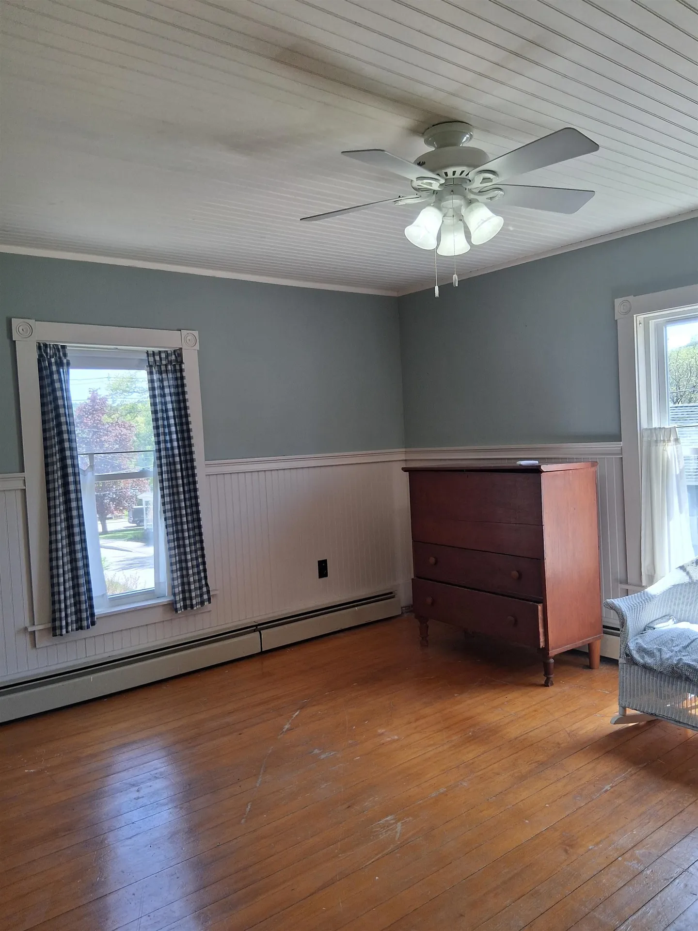 30 Cross Street Littleton NH 03561
