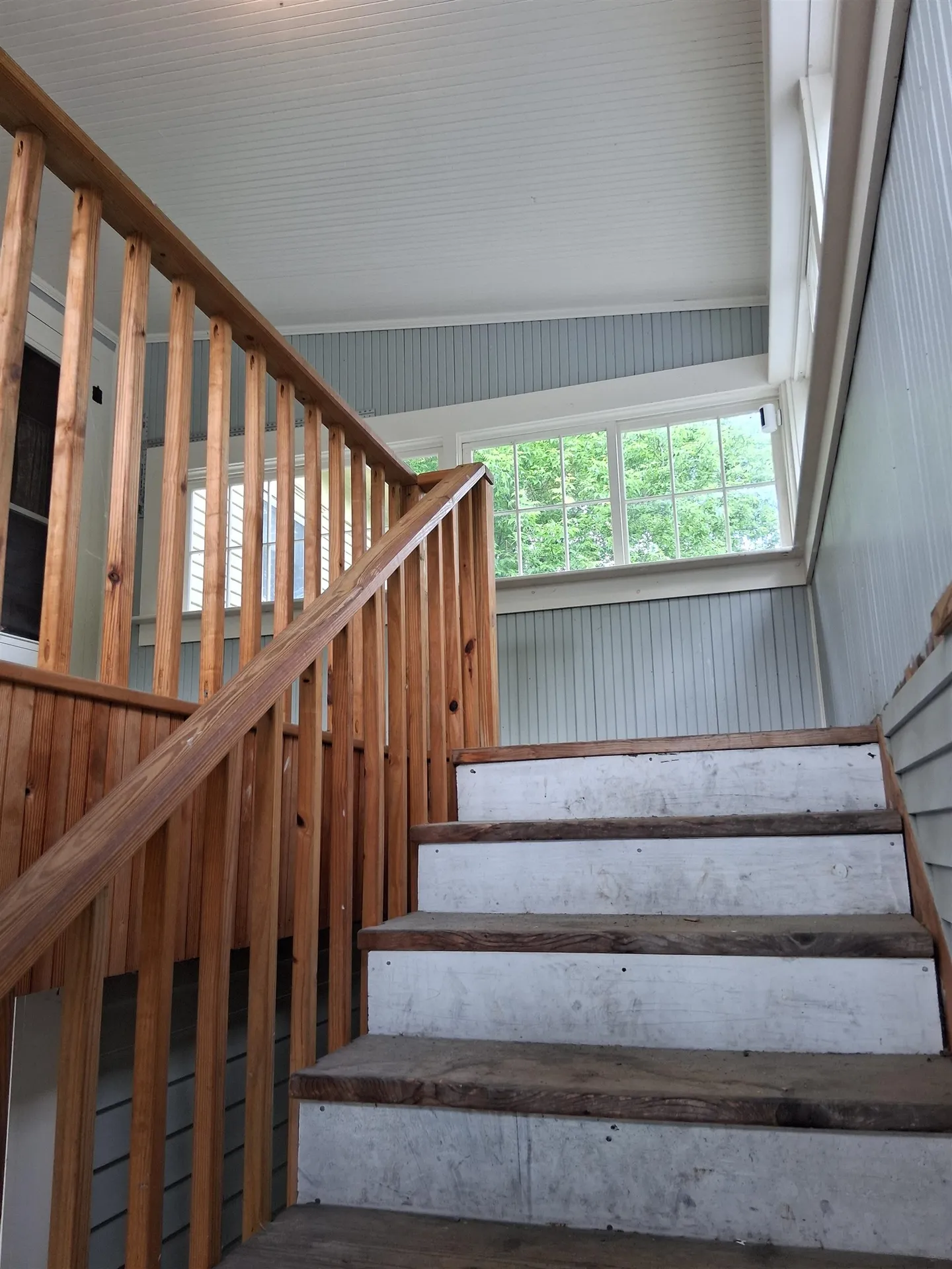 30 Cross Street Littleton NH 03561