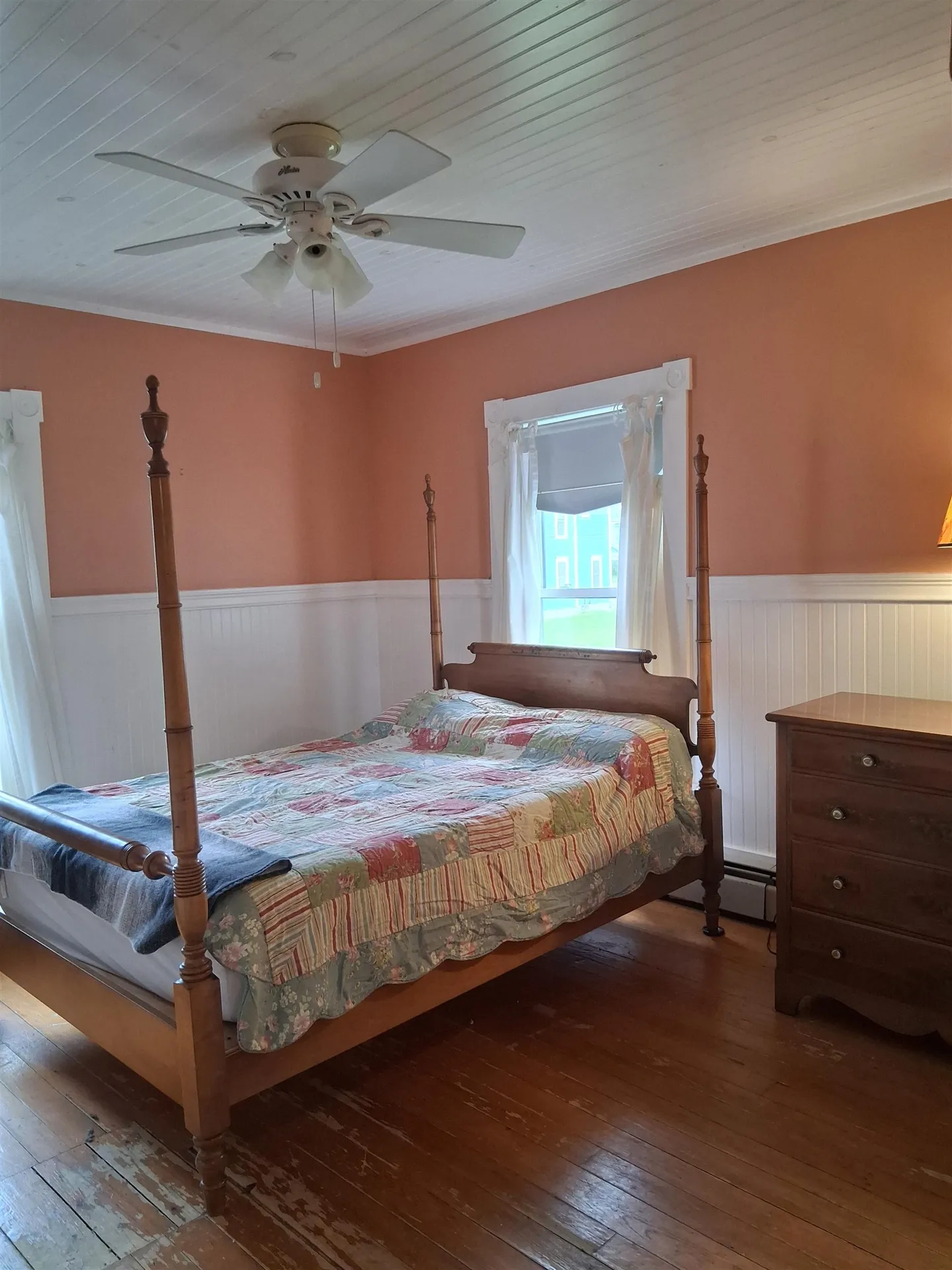 30 Cross Street Littleton NH 03561