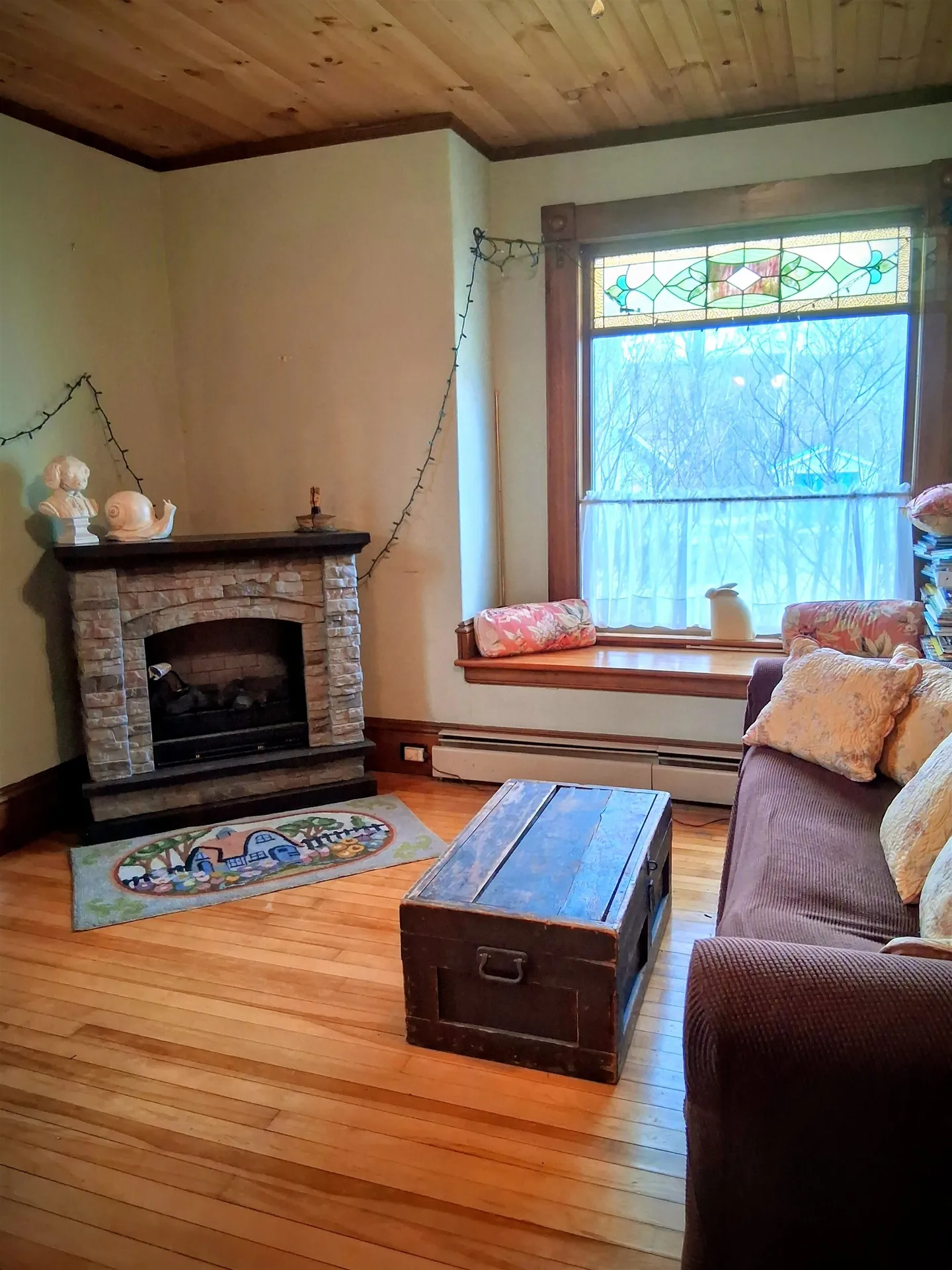 30 Cross Street Littleton NH 03561