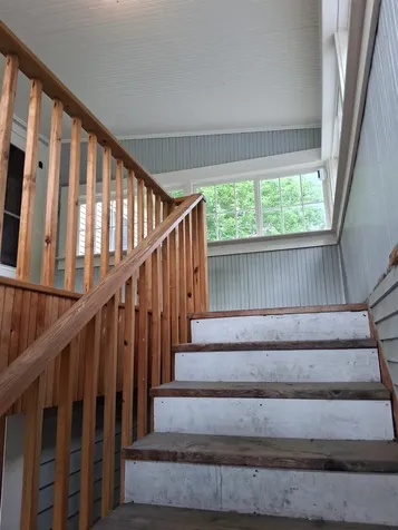 30 Cross Street Littleton NH 03561