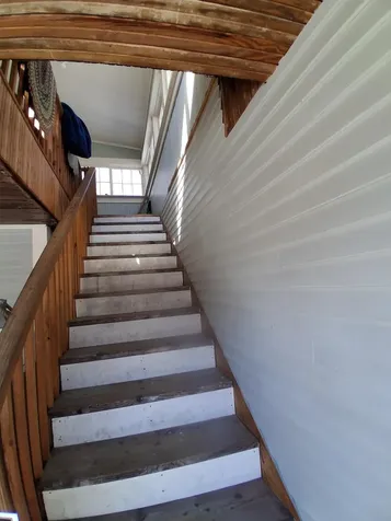 30 Cross Street Littleton NH 03561