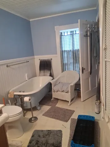 30 Cross Street Littleton NH 03561