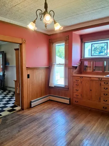 30 Cross Street Littleton NH 03561