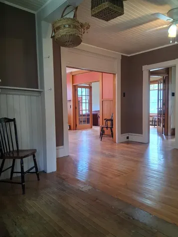 30 Cross Street Littleton NH 03561