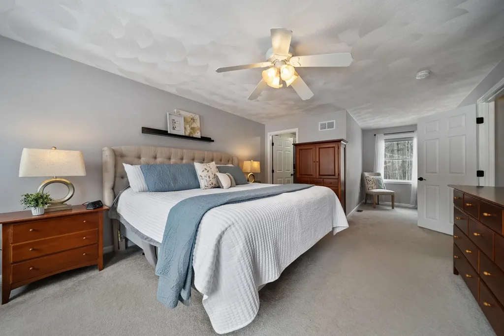 19 Partridge Lane Plaistow NH 03865