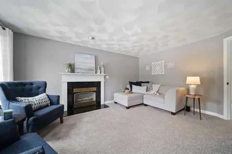 19 Partridge Lane Plaistow NH 03865