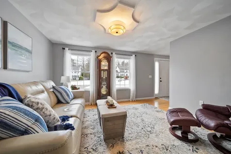 19 Partridge Lane Plaistow NH 03865