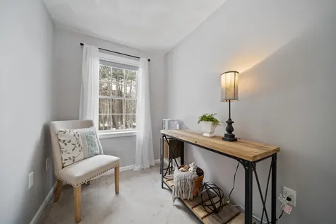 19 Partridge Lane Plaistow NH 03865