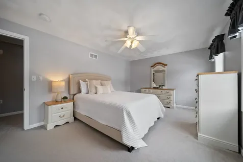 19 Partridge Lane Plaistow NH 03865