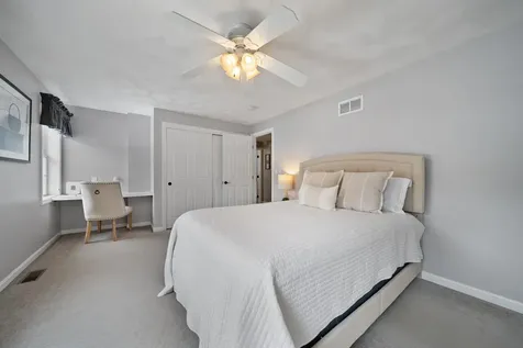 19 Partridge Lane Plaistow NH 03865