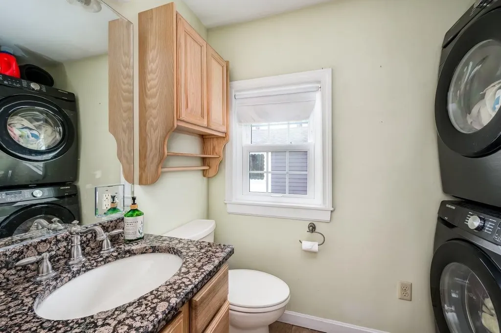 36 Highland Avenue Derry NH 03038