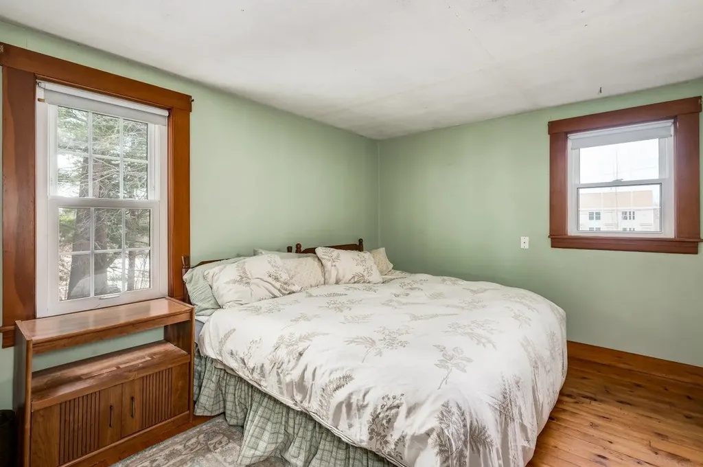 36 Highland Avenue Derry NH 03038