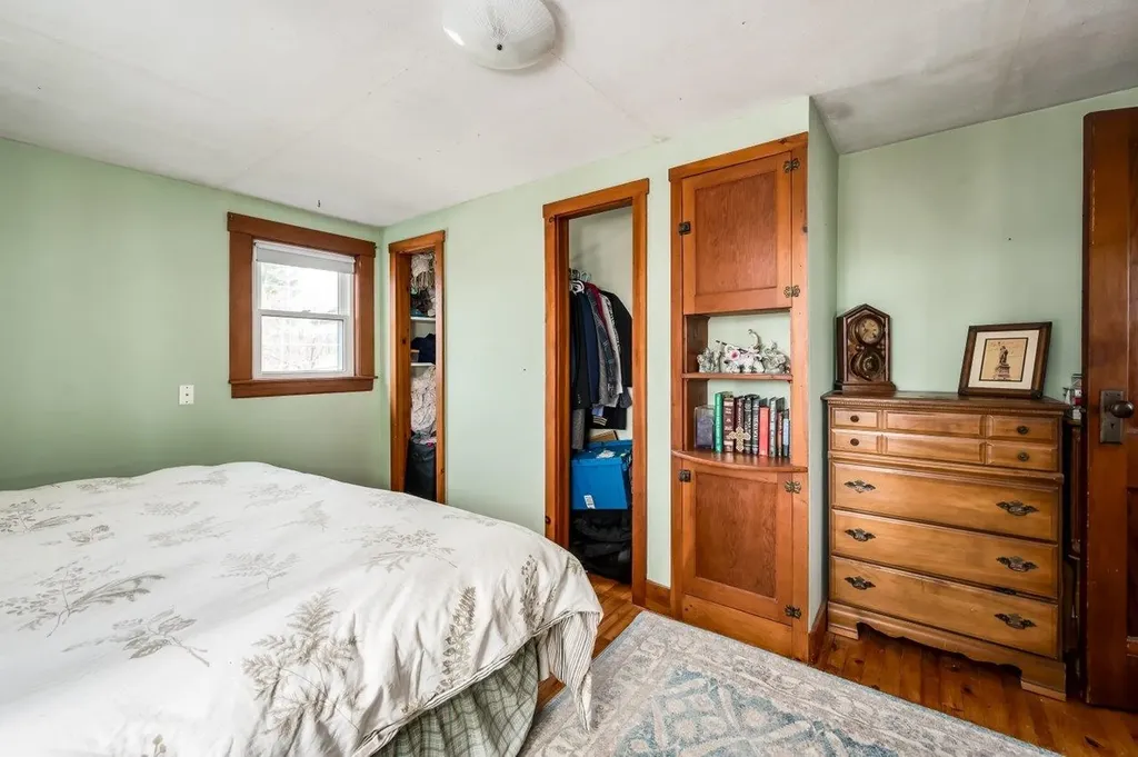 36 Highland Avenue Derry NH 03038