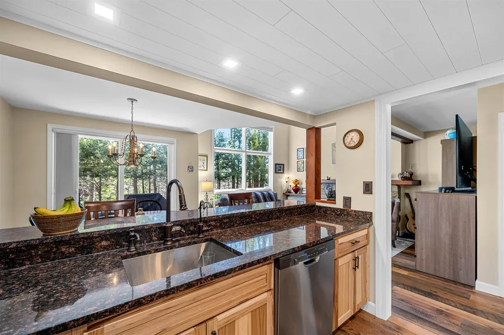 97 Sterling Ridge Warren VT 05674