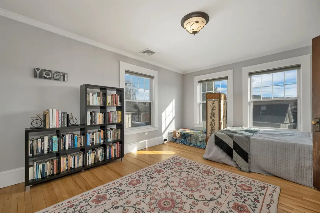 632 Central Street Franklin NH 03235