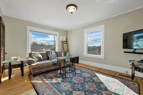 632 Central Street Franklin NH 03235