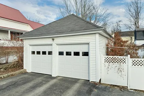 632 Central Street Franklin NH 03235