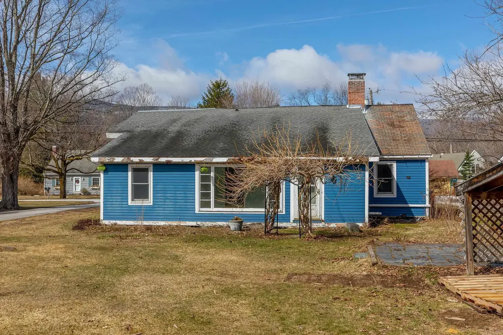 446 Highland Avenue Manchester VT 05255