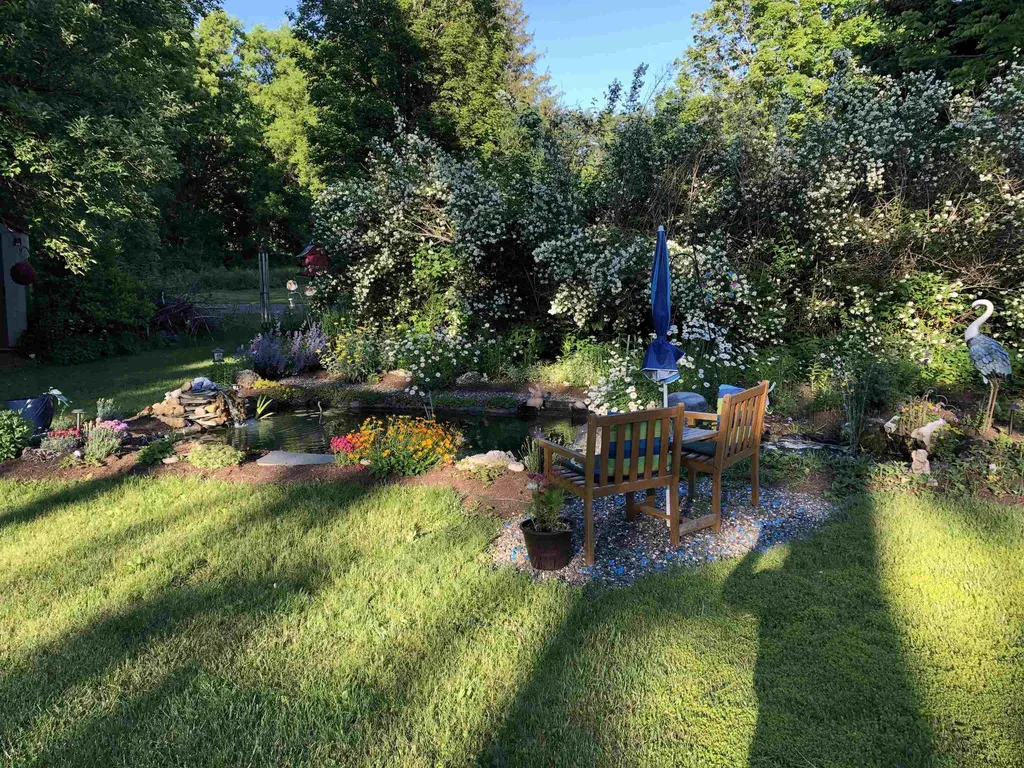 446 Highland Avenue Manchester VT 05255