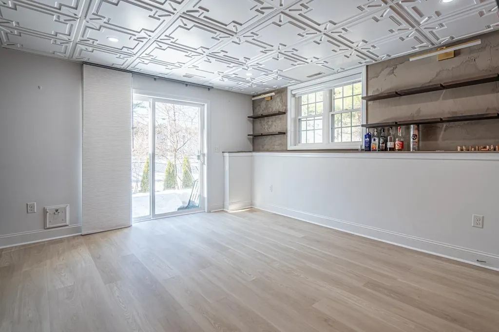 5 Lowther Place Nashua NH 03060
