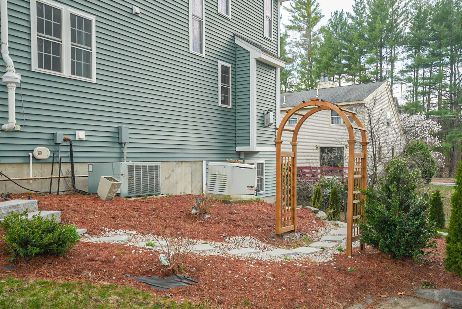 5 Lowther Place Nashua NH 03060