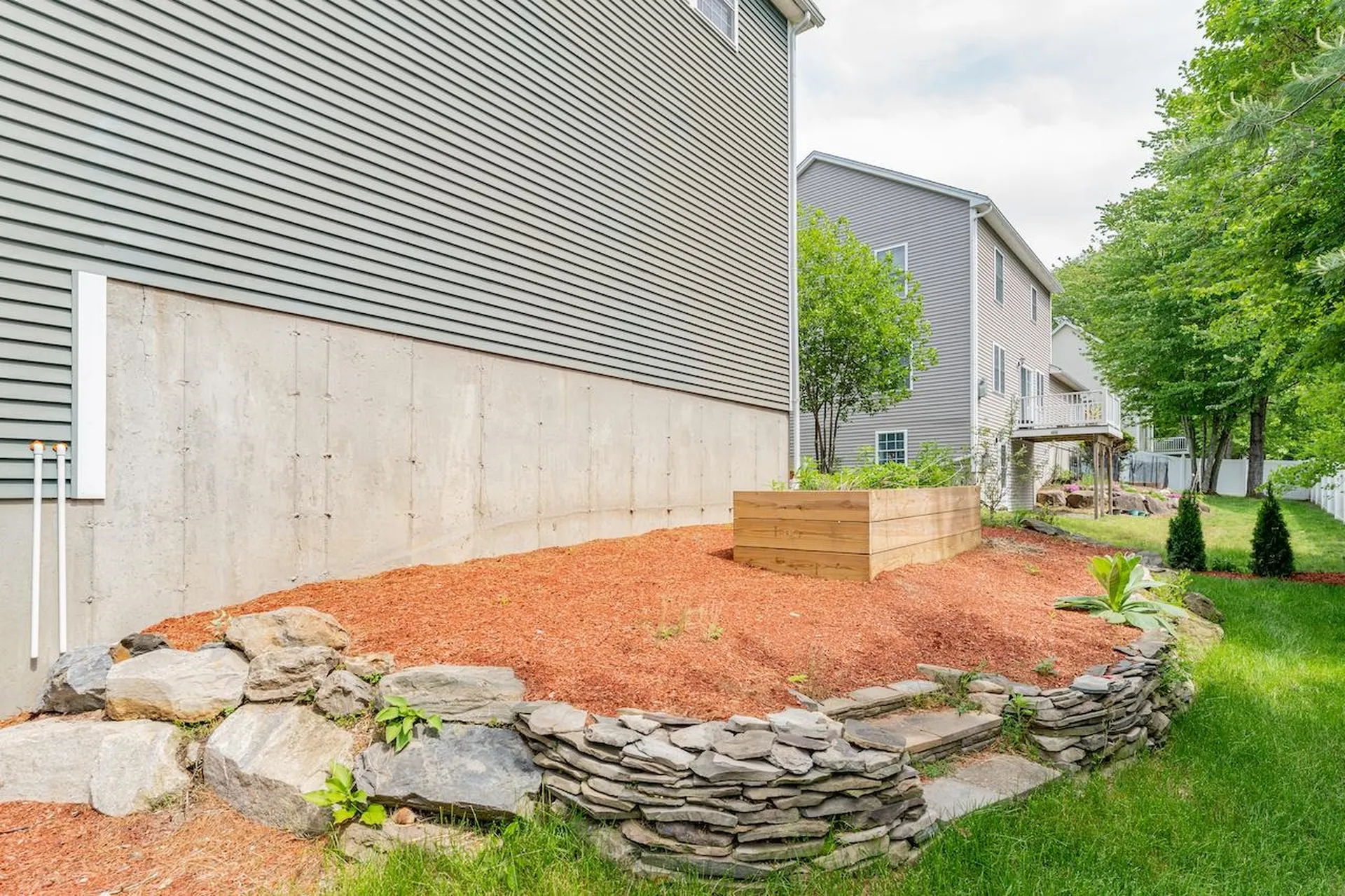 5 Lowther Place Nashua NH 03060