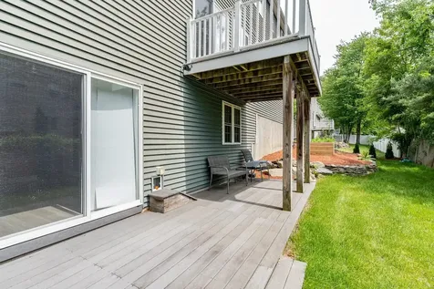 5 Lowther Place Nashua NH 03060
