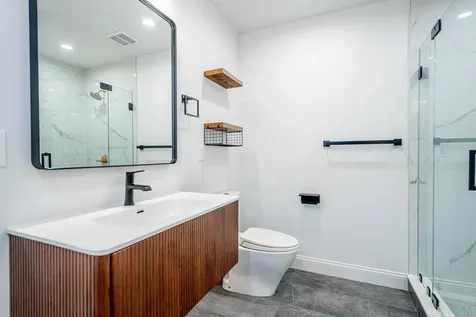 5 Lowther Place Nashua NH 03060