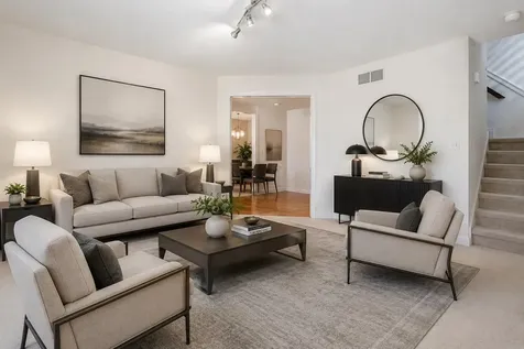 5 Lowther Place Nashua NH 03060