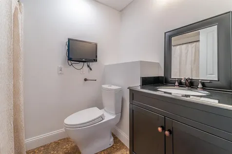 5 Lowther Place Nashua NH 03060