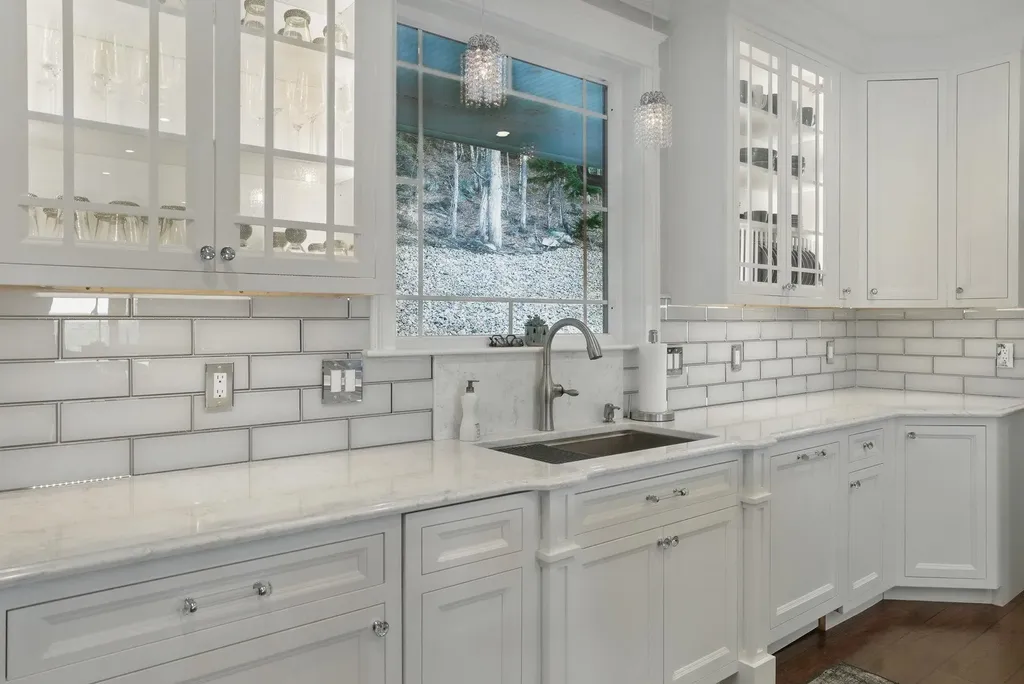 711 West Shore Road Alexandria NH 03222