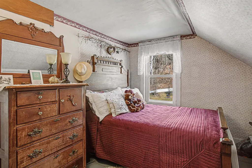 9667 Route 36 Fairfield VT 05448