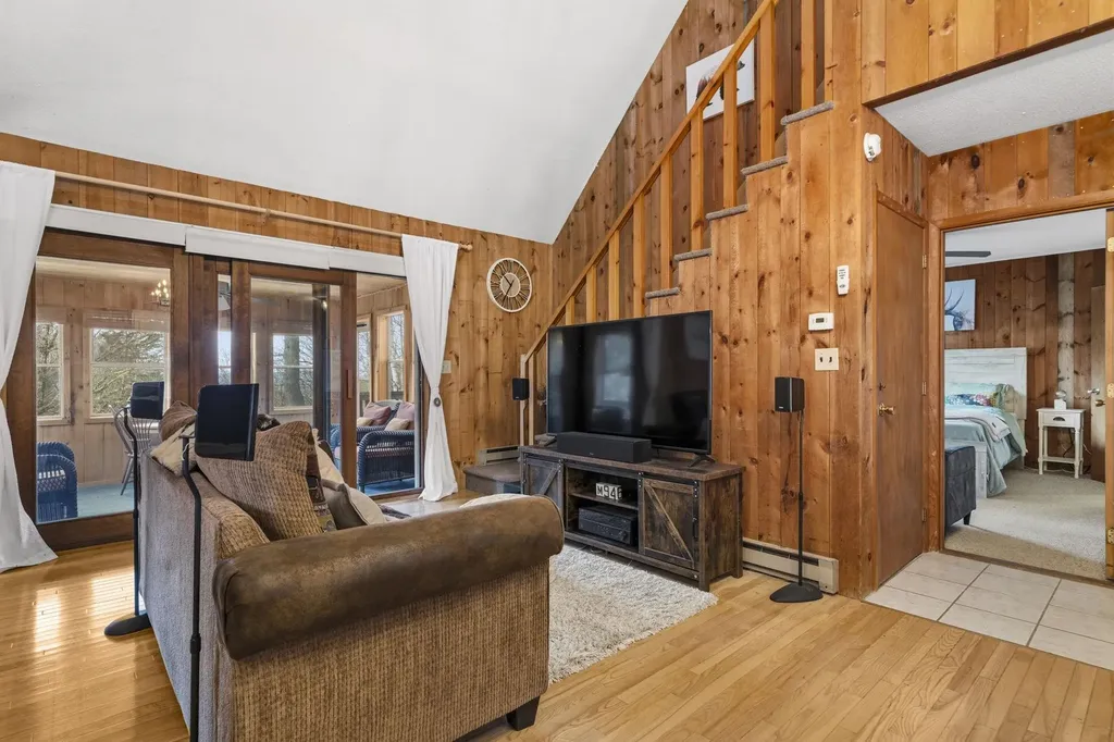 185 Reservoir Road Campton NH 03223