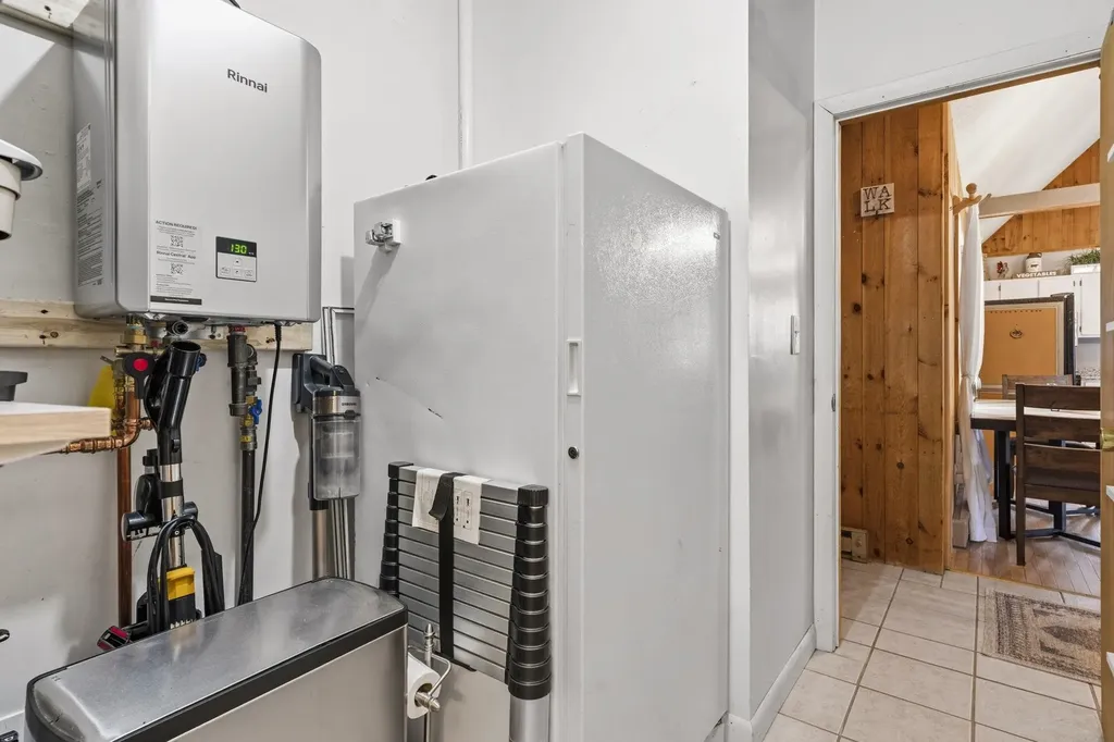 185 Reservoir Road Campton NH 03223