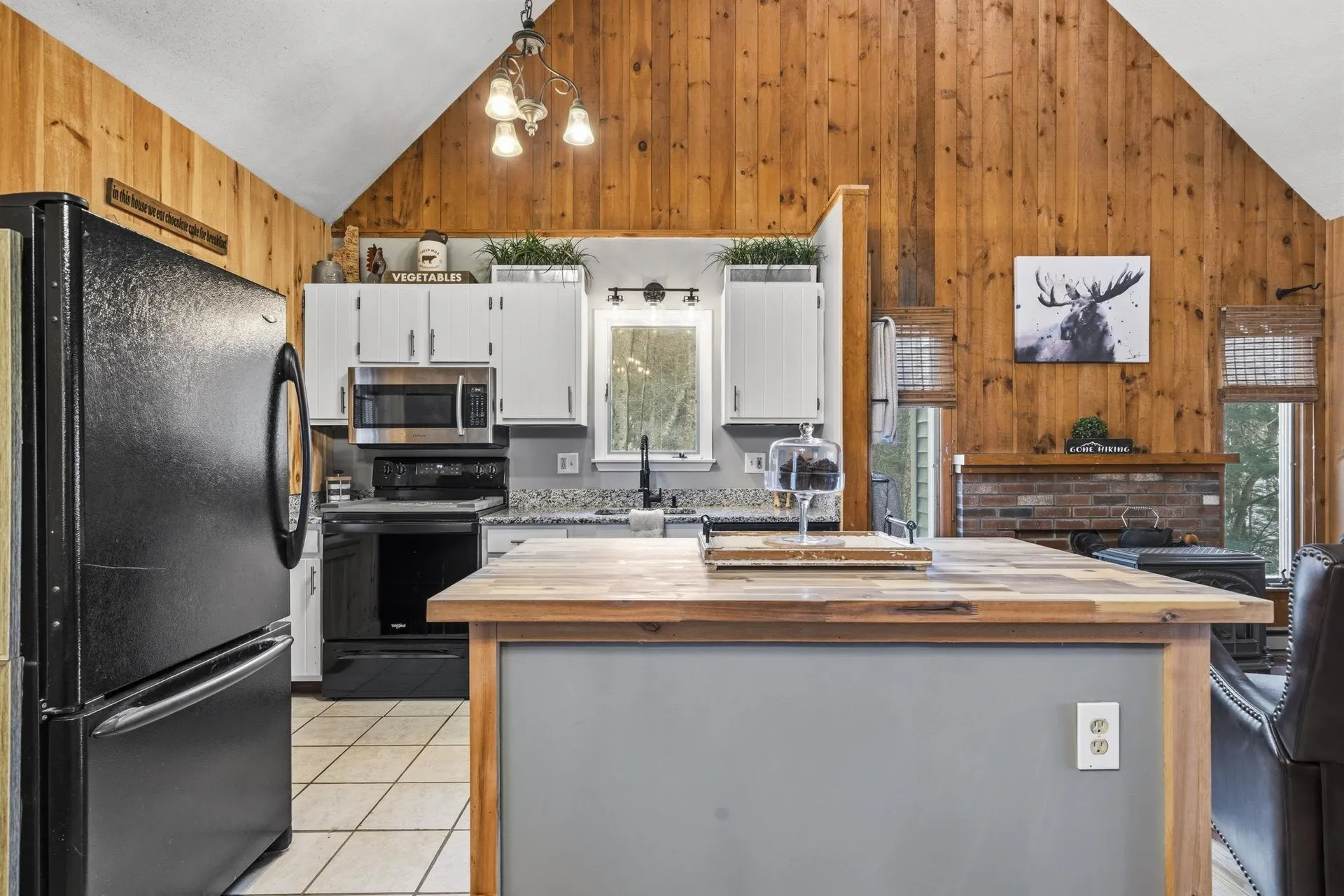 185 Reservoir Road Campton NH 03223