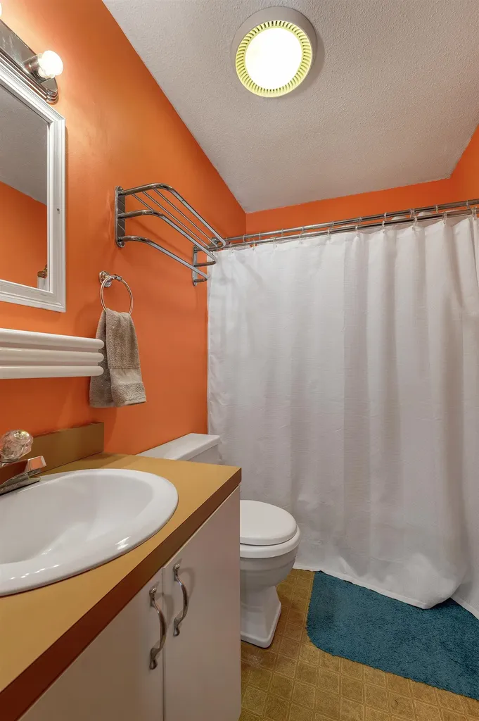 12 Streamside Road Campton NH 03223