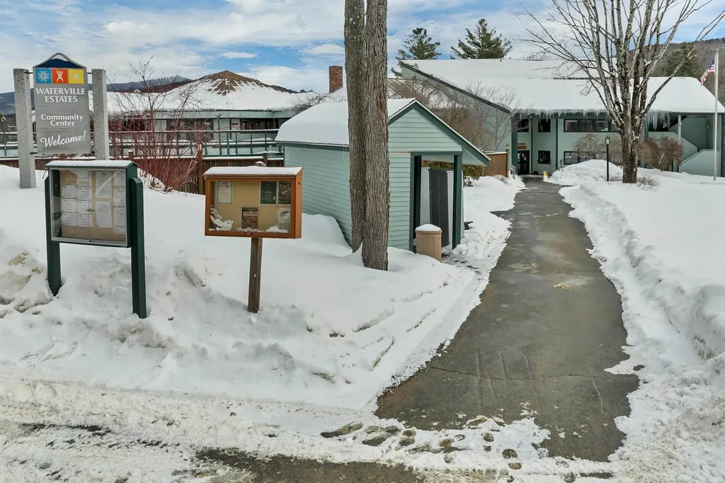 12 Streamside Road Campton NH 03223