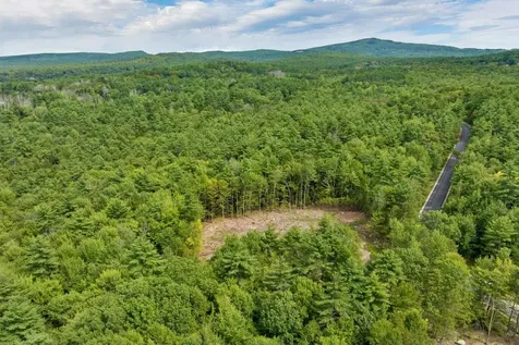 267-23 Winnipesaukee Drive Wolfeboro NH 03894